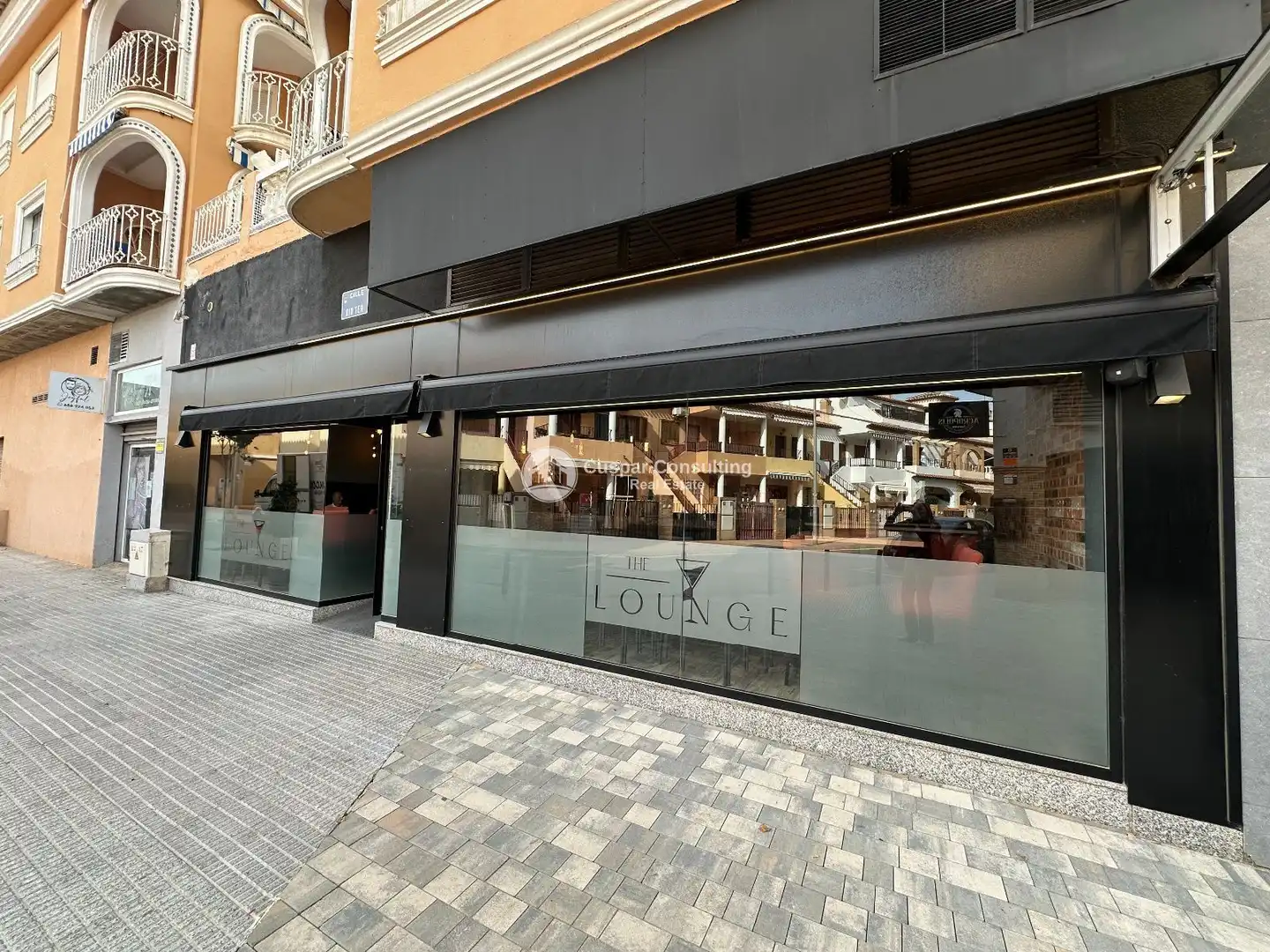 Local en venda en Los Alcázares amb Aire condicionat, Terrassa i Moblat