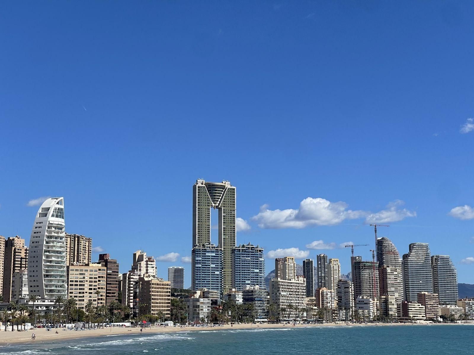 Exterior view of House or chalet for sale in Benidorm  with Air Conditioner, Heating and Private garden