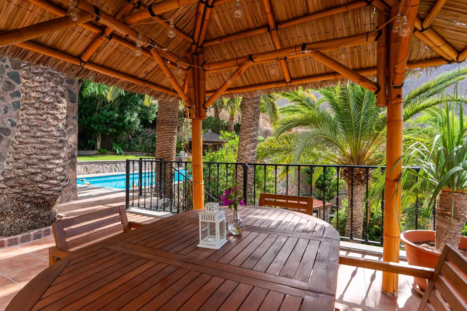 Terrassa de Casa o xalet en venda en El Horno