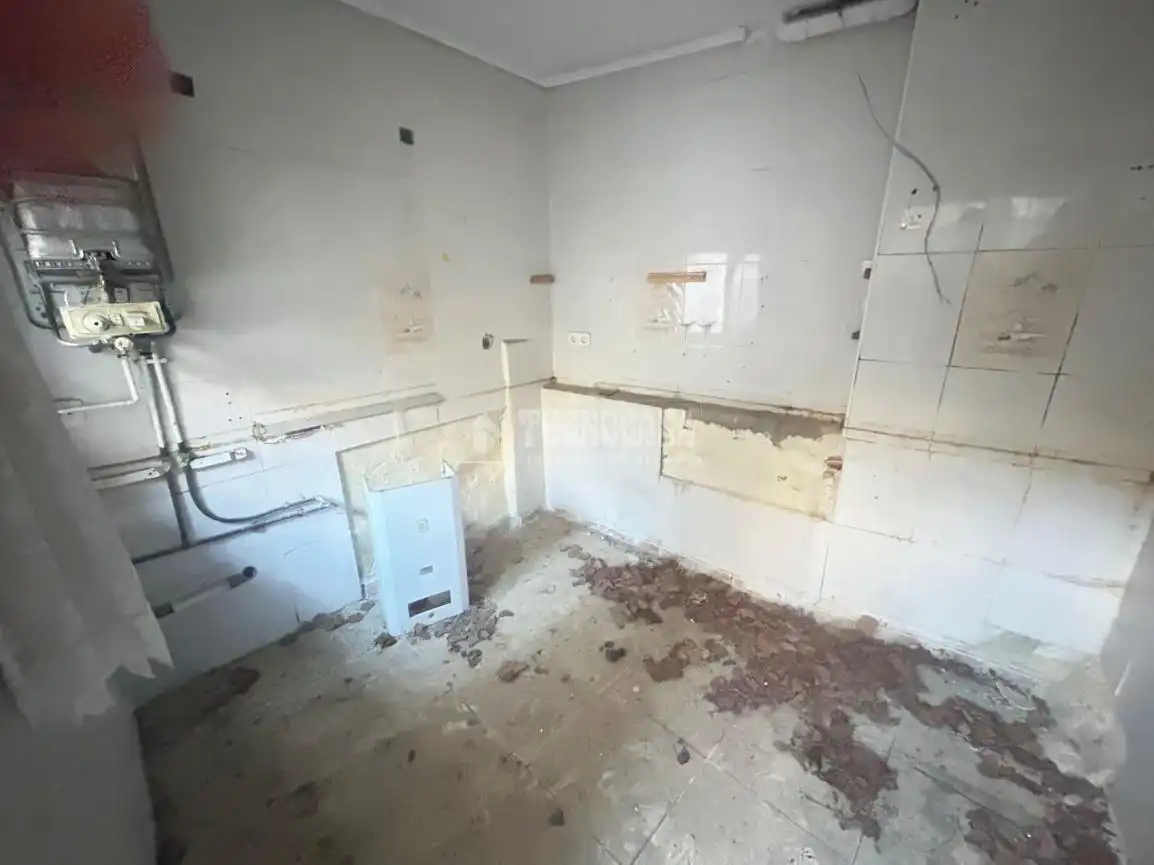 Casa adosada en venta en Loeches