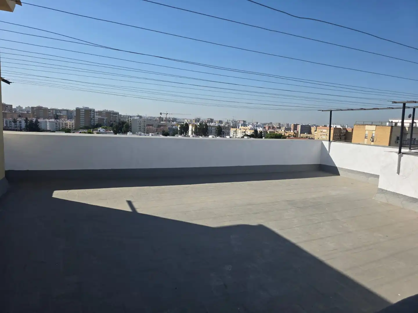 Terrasse von Wohnung zum Verkauf in Sevilla mit Klimaanlage, Heizung und Ofen