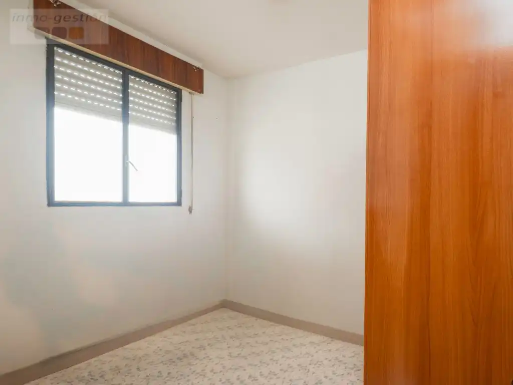 Dormitori de Edifici en venda en Córdoba