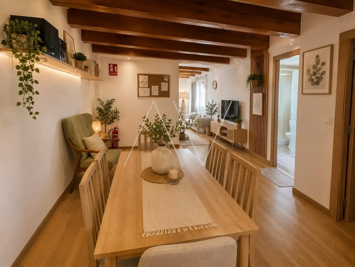 Sala d'estar de Pis en venda en Barcelona amb Balcó