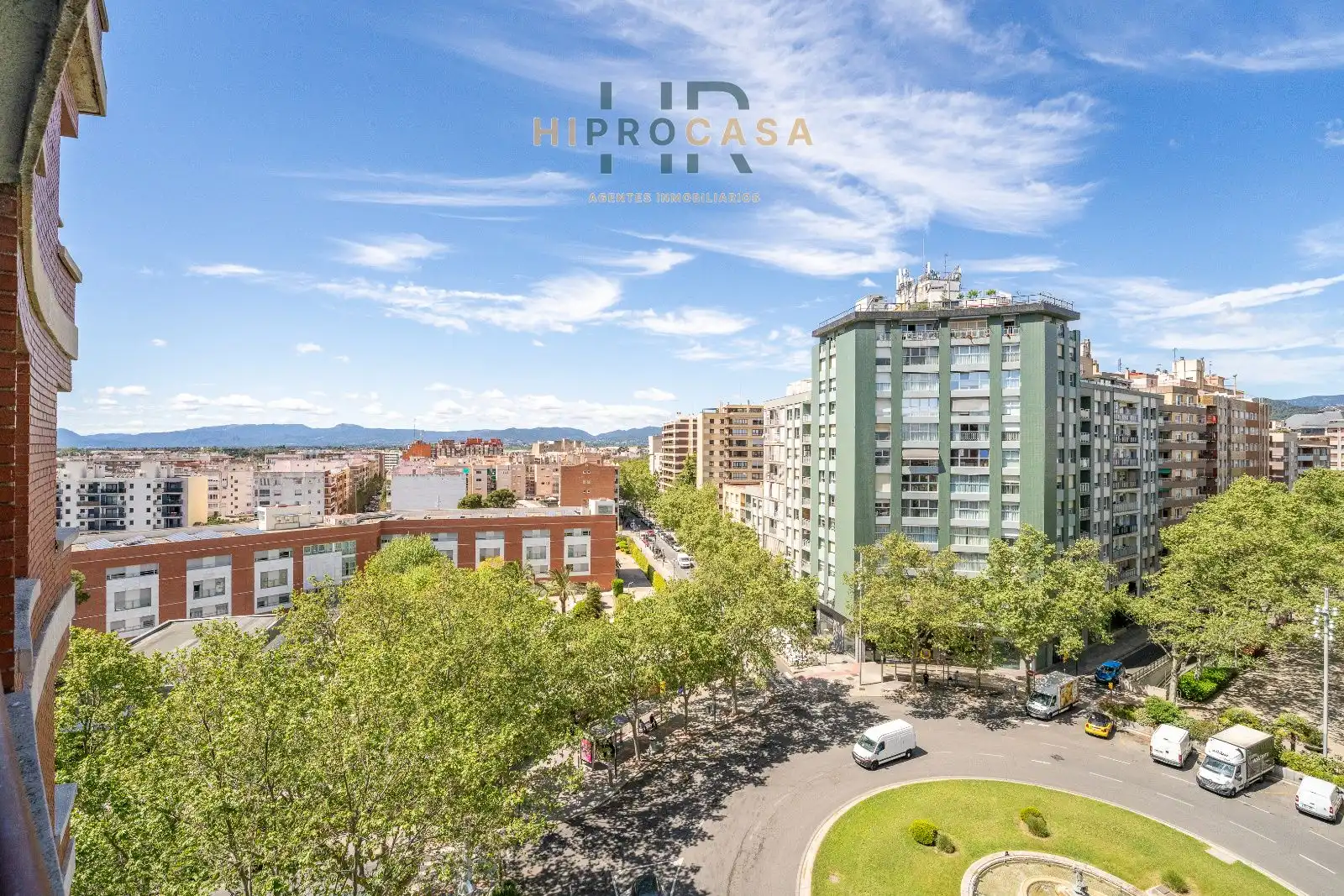 Vista exterior de Pis en venda en Reus amb Aire condicionat, Calefacció i Terrassa