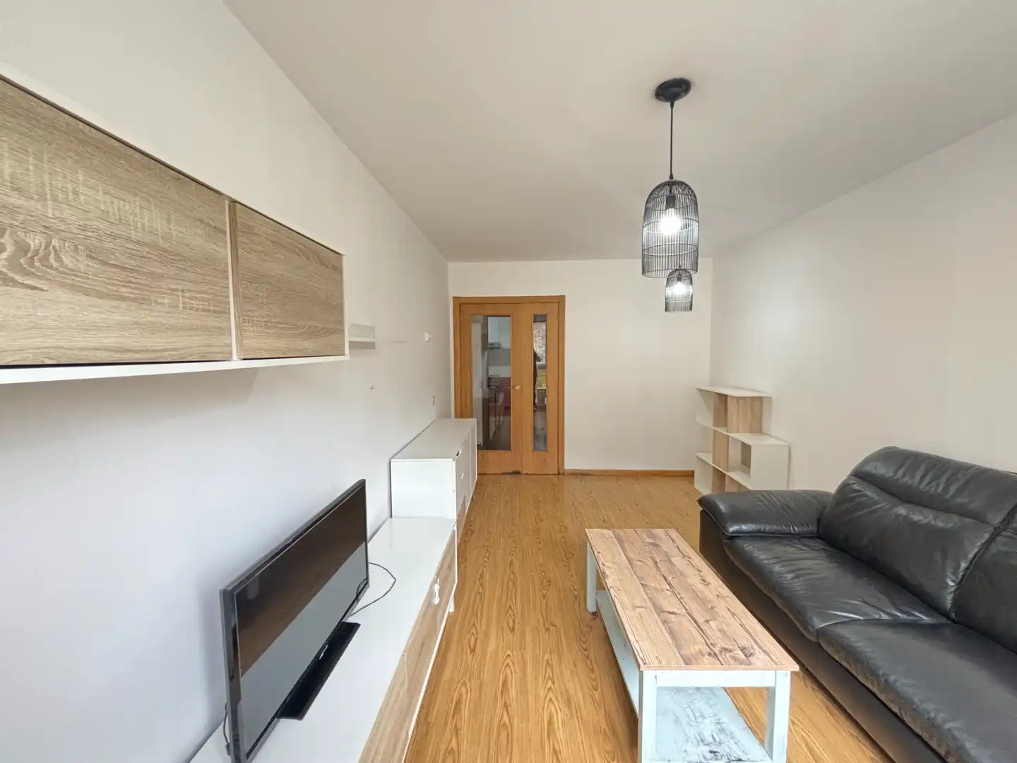 Sala de estar de Apartamento en venta en Ames con Calefacción, Trastero y Amueblado