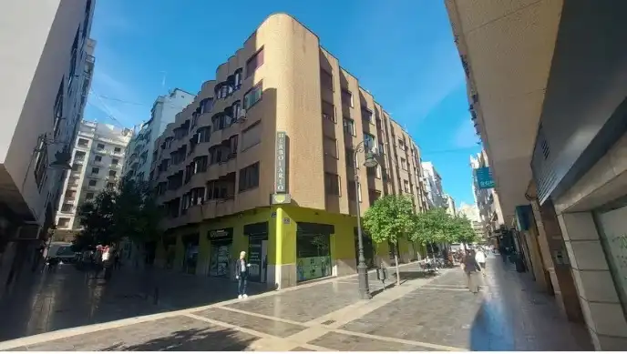 Piso con terraza en venta en Carrer de Baldoví 3, imagen 8