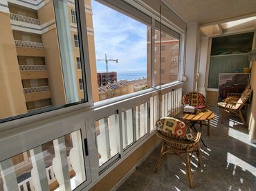 Apartamento con balcón en venta en Los Arenales del Sol