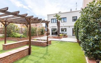 Garden of Single-family semi-detached for sale in Terrassa  with Air Conditioner and Terrace