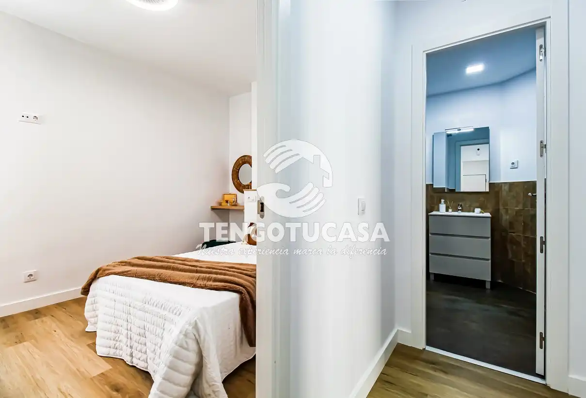 Schlafzimmer von Wohnung zum Verkauf in Madrid mit Klimaanlage, Heizung und Terrasse