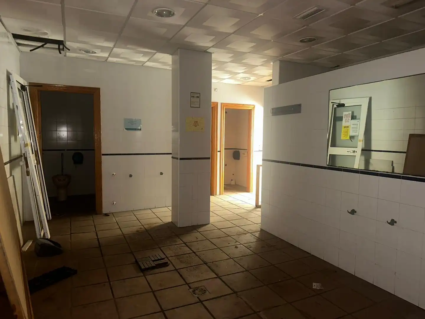 Local comercial en venta en Calle DEL RIO GENIL, imagen 23