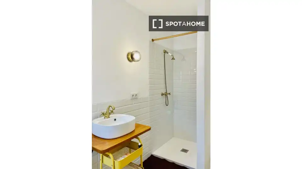 Bathroom of Flat for rent in Benaguasil  with Air Conditioner, Heating and Furnished