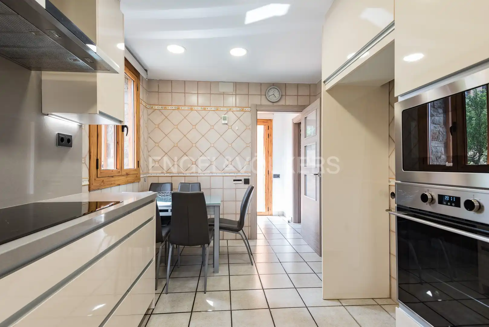 Casa con piscina en venta en Poble, imagen 11