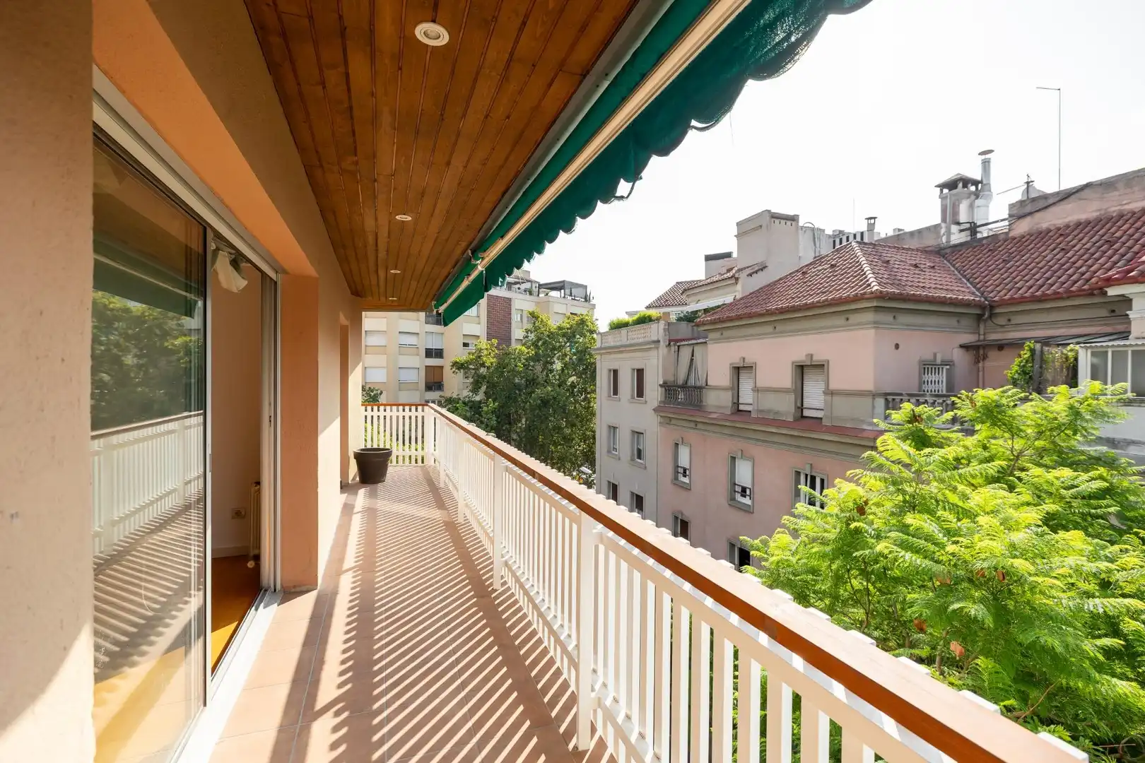 Piso de alquiler en Passeig SENILLOSA, Sarrià