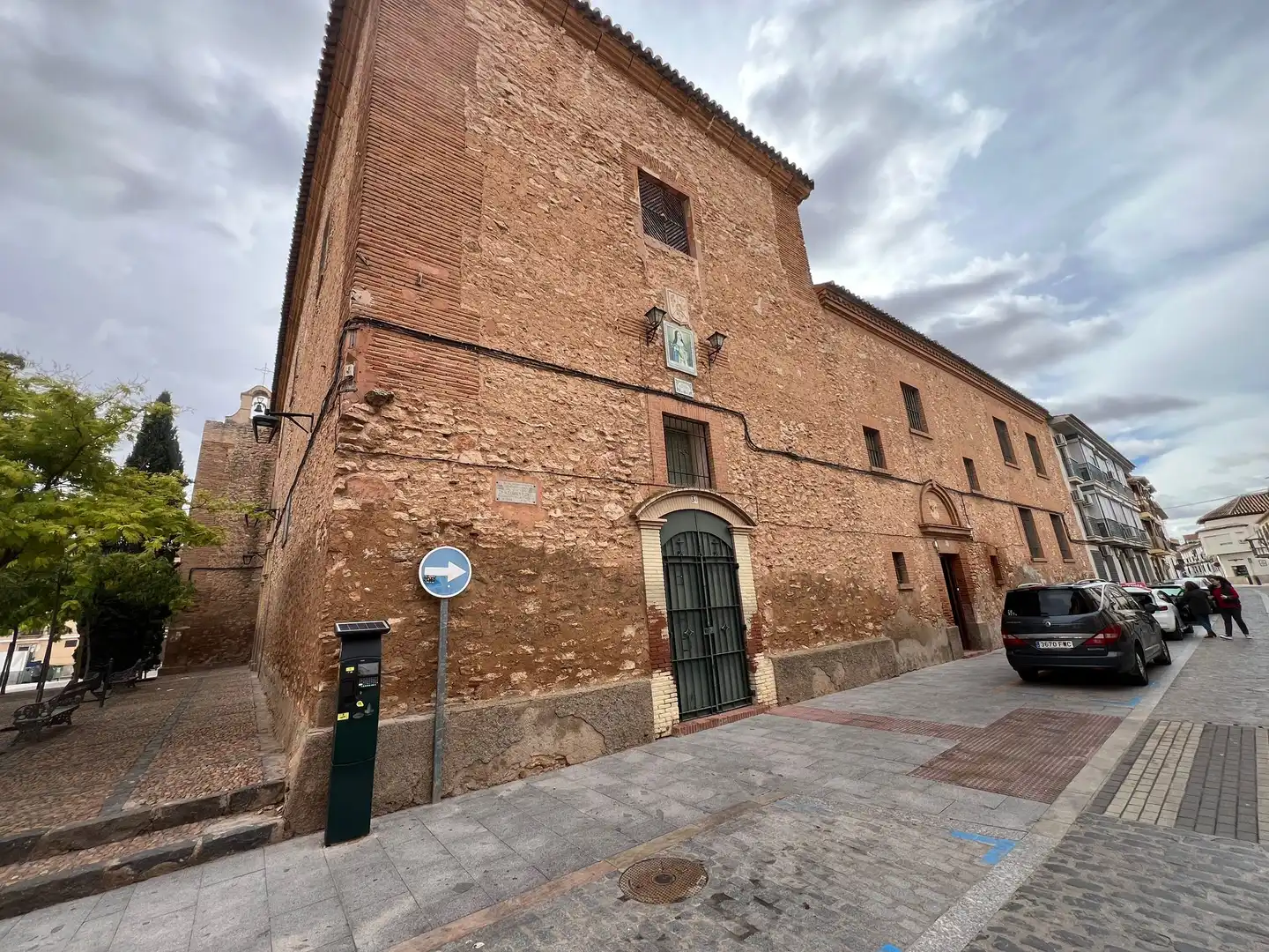 Vista exterior de Edifici en venda en Manzanares