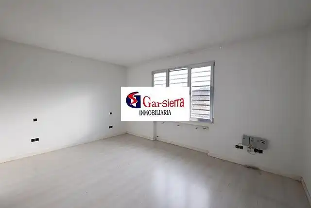 Habitación de Casa o chalet en venta en Becerril de la Sierra con Calefacción, Jardín privado y Terraza