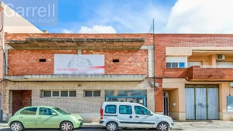 Single-family semi-detached for sale in CL ROQUETES 
 DELTEBRE (TARRAGONA), Deltebre