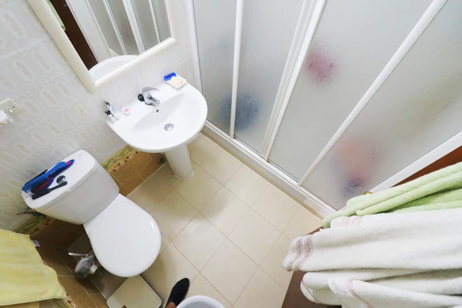 Bany de Apartament en venda en Guardamar del Segura amb Aire condicionat, Terrassa i Moblat