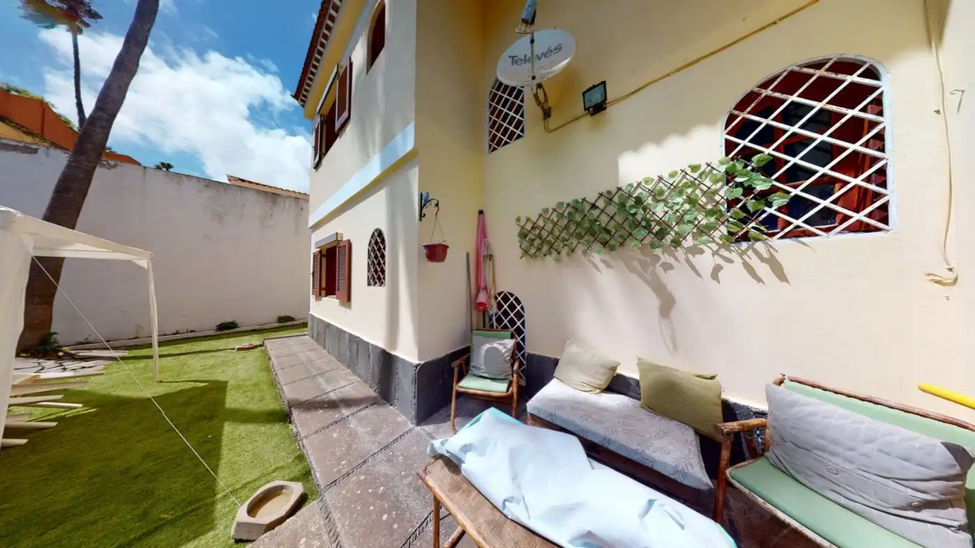 Jardí de Casa o xalet en venda en Las Palmas de Gran Canaria amb Jardí privat, Terrassa i Traster