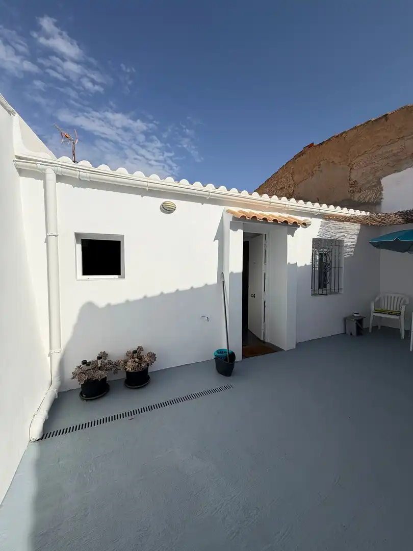 Vista exterior de Casa o xalet en venda en Monóvar  / Monòver amb Moblat