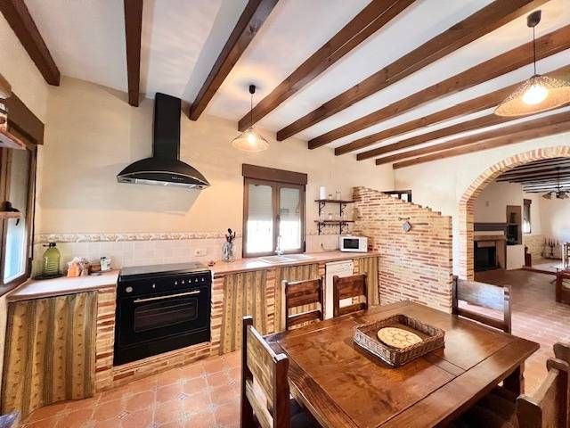 Cuina de Casa o xalet de lloguer en Moratalla amb Aire condicionat, Calefacció i Terrassa