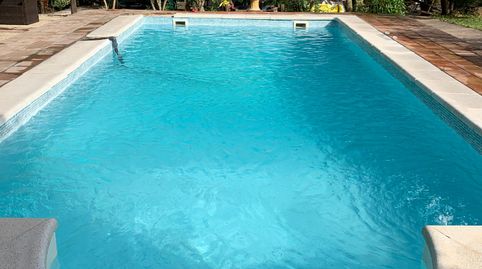 CASA DE MADERA CON PISCINA Y VISTAS AL ESTRECHO, imatge 3