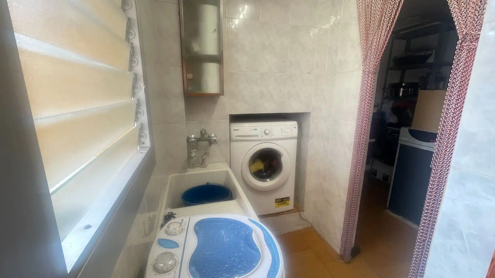 Bany de Casa o xalet en venda en Rubí amb Calefacció, Jardí privat i Terrassa