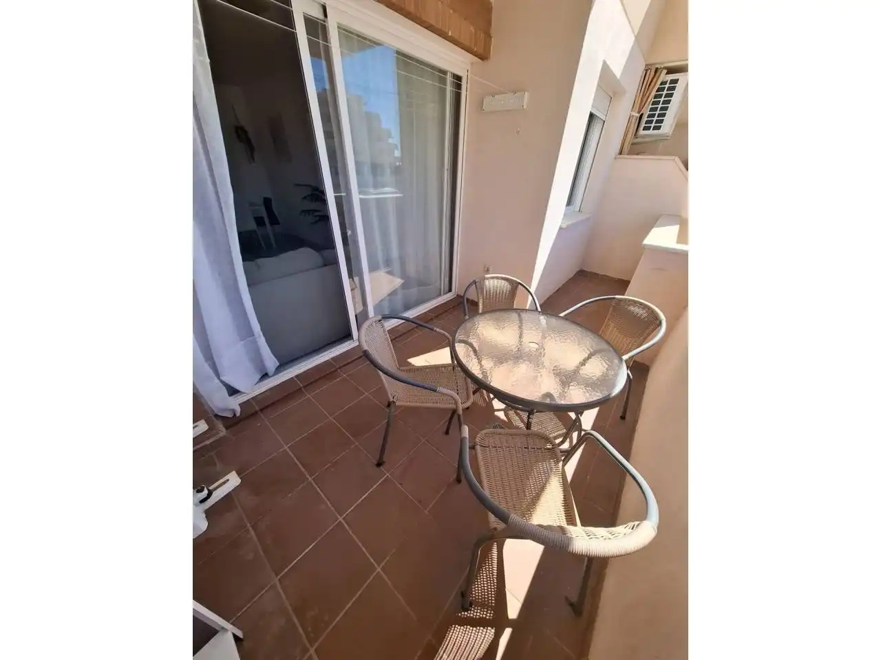 Terraza de Piso en venta en Roquetas de Mar con Aire acondicionado, Terraza y Piscina comunitaria