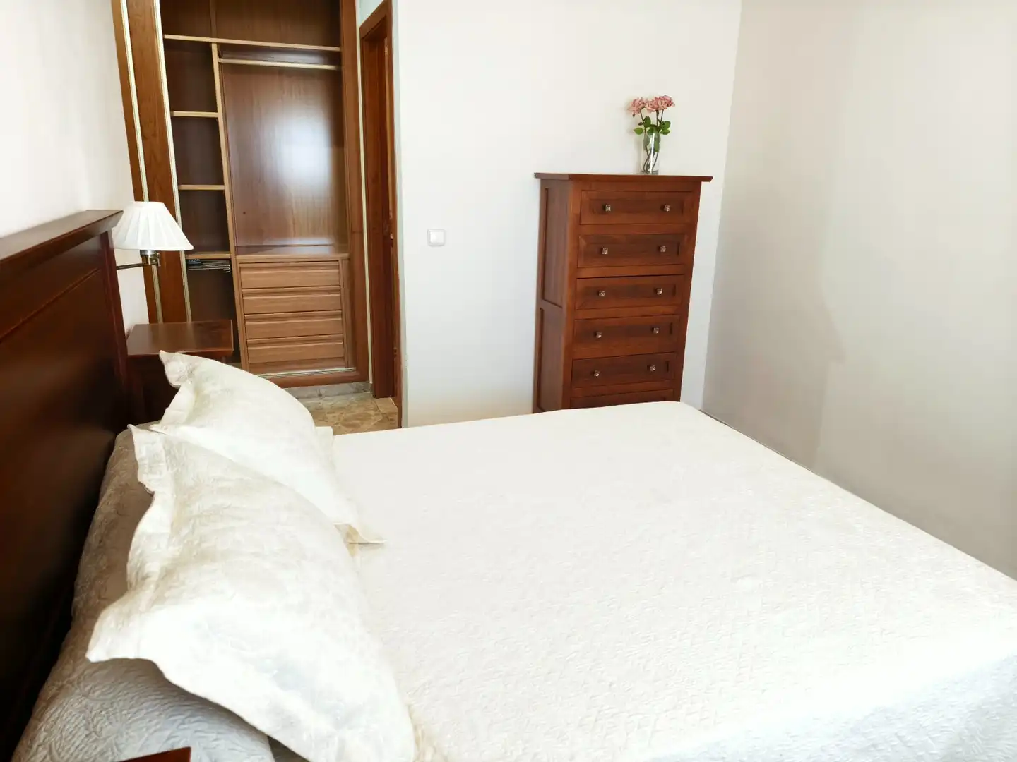 Schlafzimmer von Dachboden zur Miete in Feria