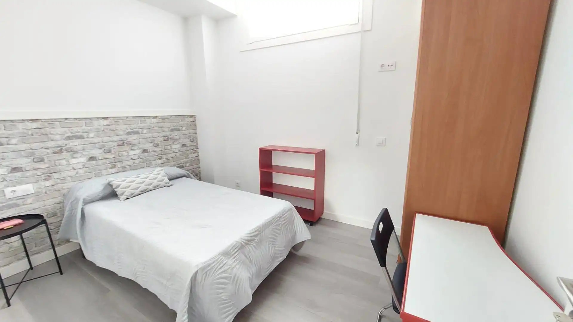 Schlafzimmer von Erdgeschoss zum Verkauf in Vigo 