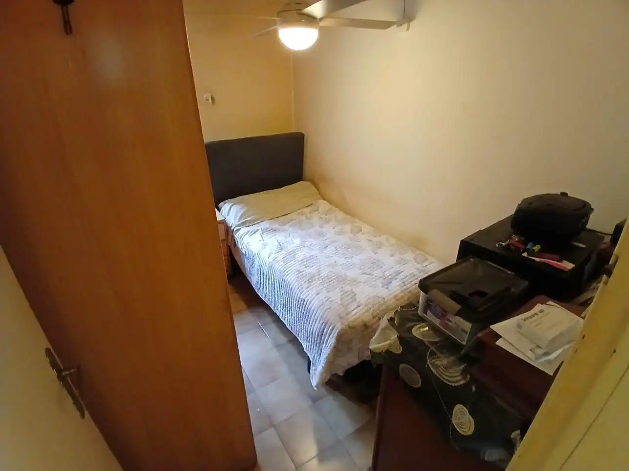 Habitación de Piso en venta en Terrassa con Alarma