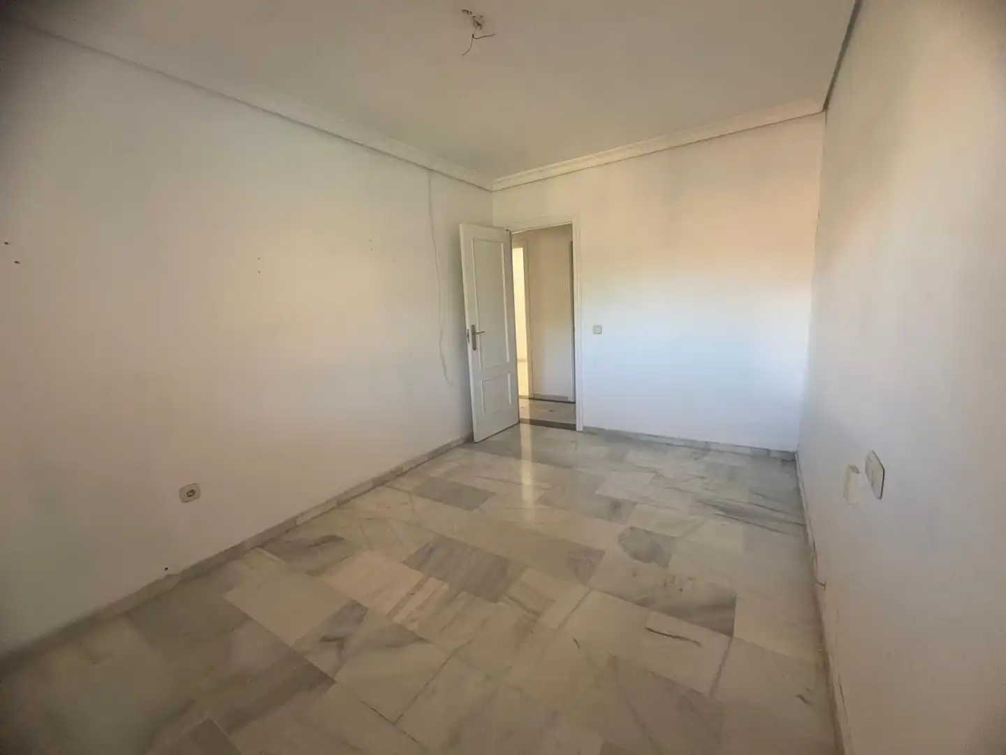 Habitación de Piso en venta en Torremolinos con Calefacción, Terraza y Trastero