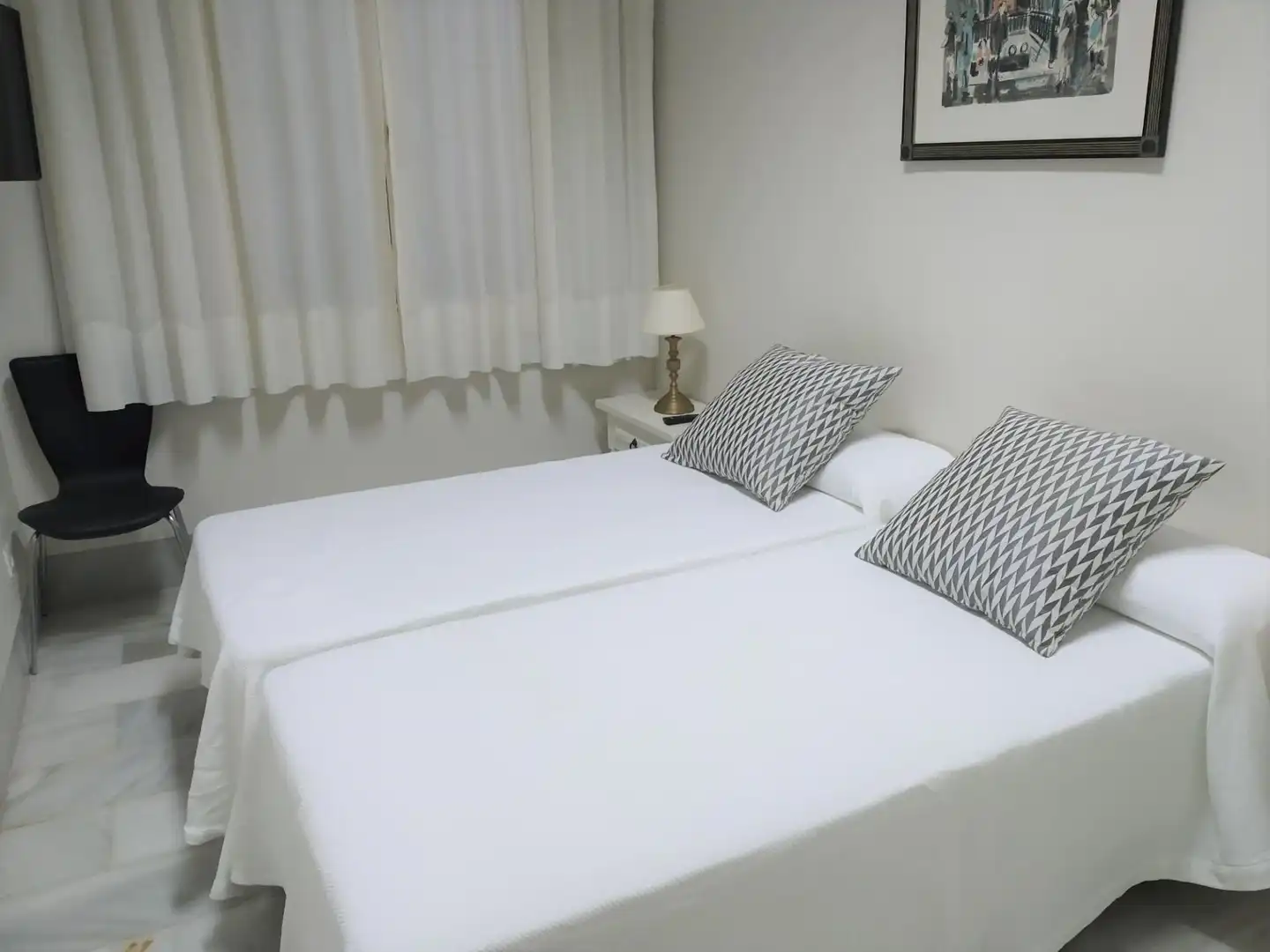 Habitación de Apartamento de alquiler en Málaga con Aire acondicionado y Amueblado
