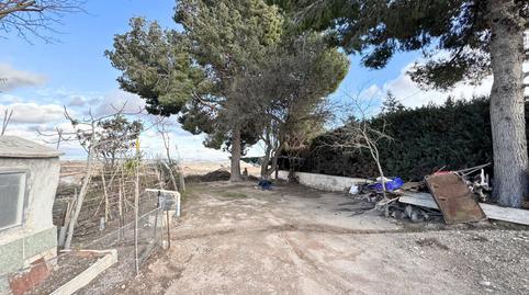Foto 2 de Casa adosada en venda a El Pinós / Pinoso, Alicante