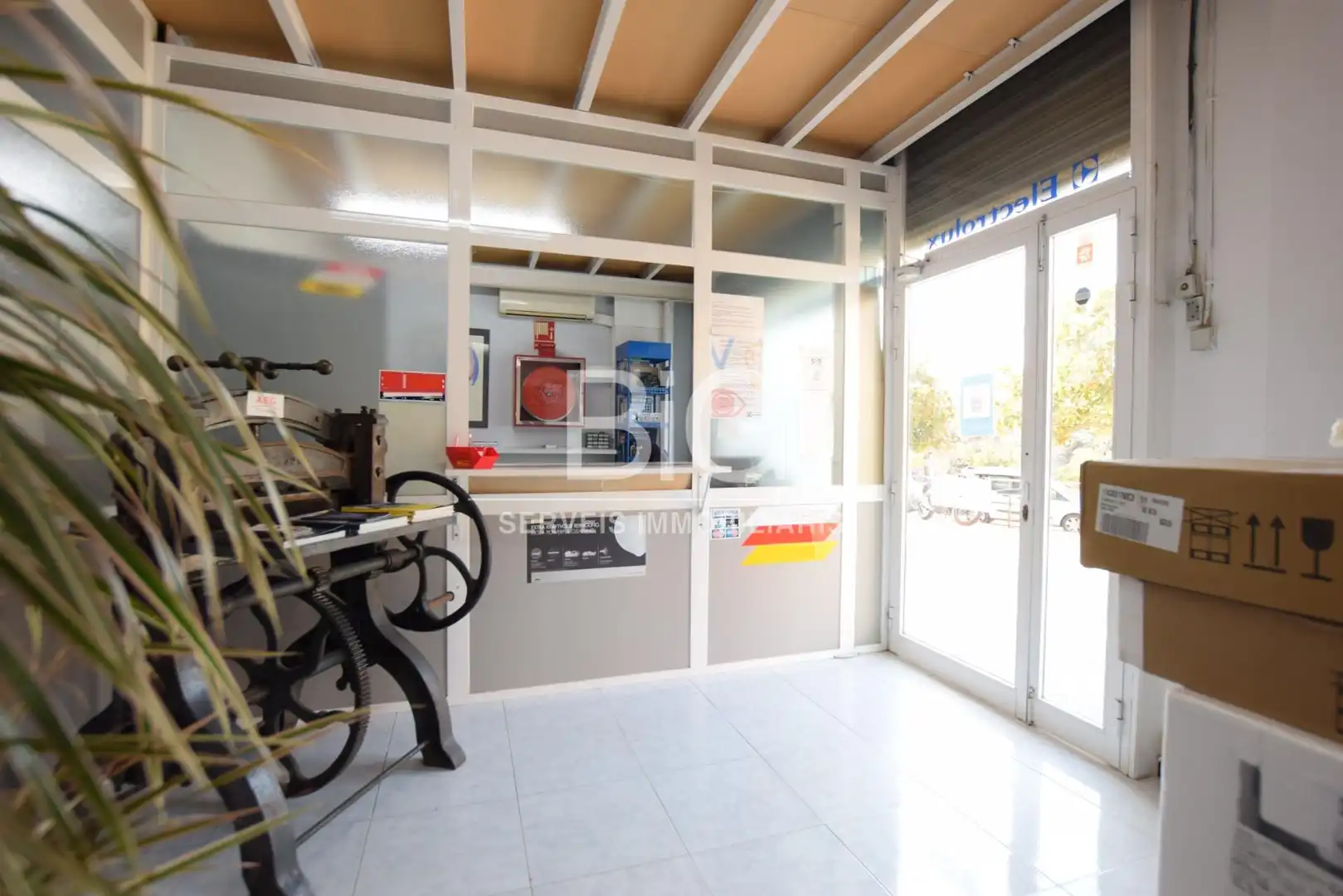 Local comercial en venta en Vista Alegre, imagen 2
