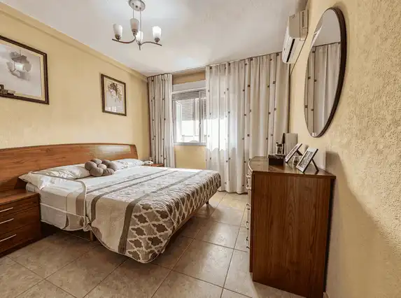 Bedroom of Flat for sale in Fuenlabrada  with Air Conditioner and Heating