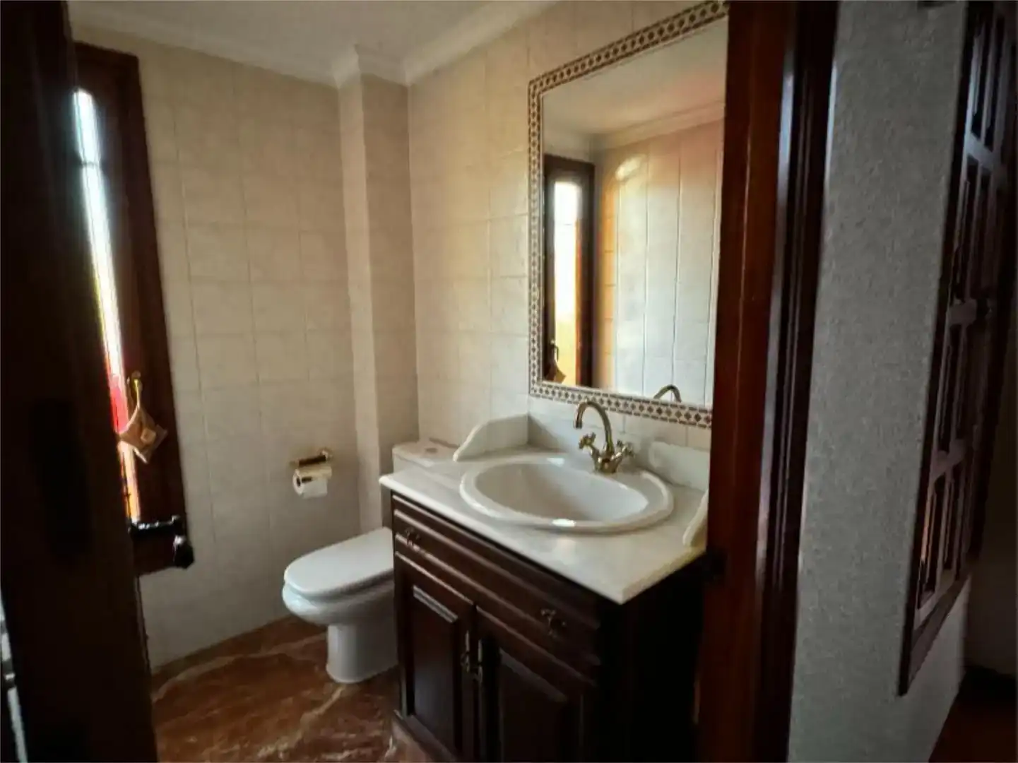 Bathroom of Houses for sale in Mataró  with Air Conditioner, Swimming Pool and Balcony