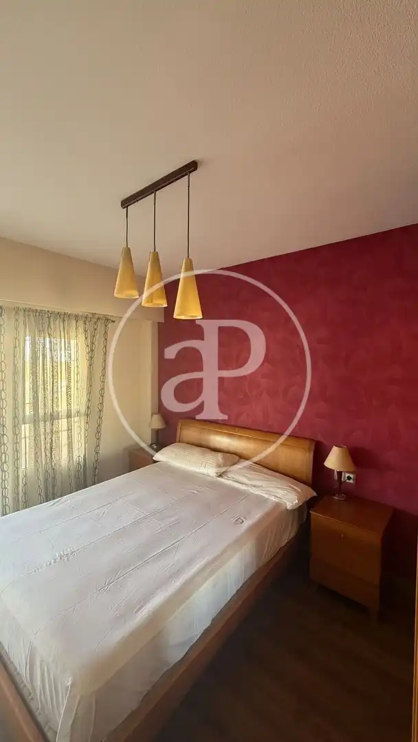 Habitación de Piso de alquiler en Elche / Elx con Aire acondicionado, Calefacción y Amueblado
