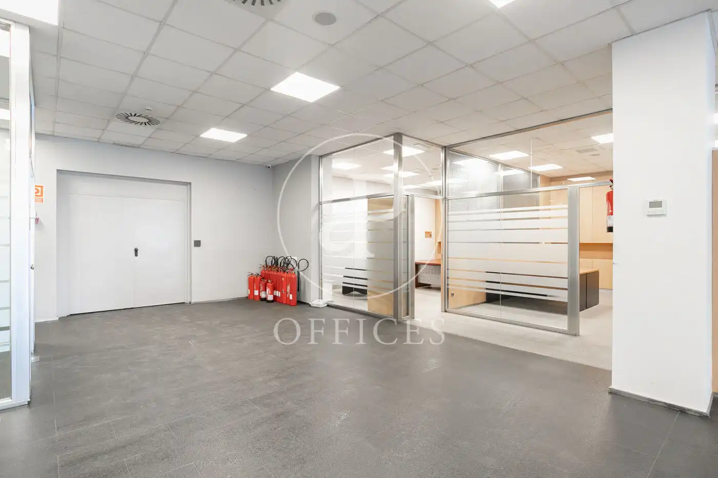 Office space with lift to rent in Carrer del Plom, imagen 74