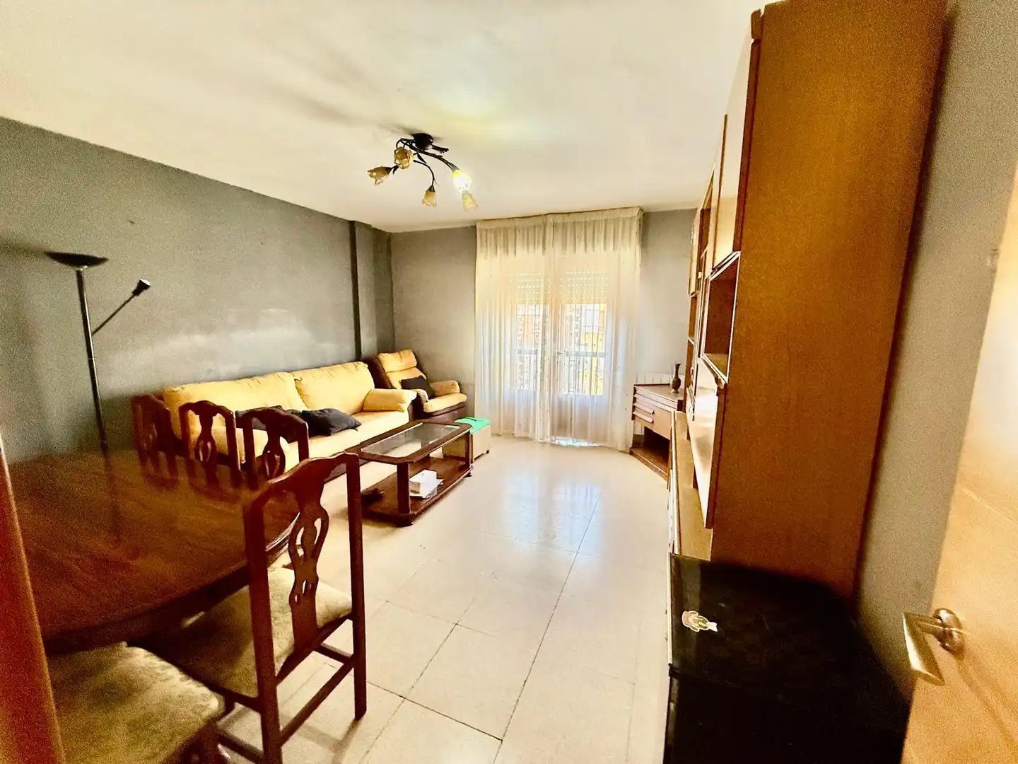 Sala de estar de Piso en venta en La Bañeza  con Amueblado