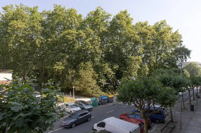 Vista exterior de Piso en venta en Donostia - San Sebastián  con Calefacción