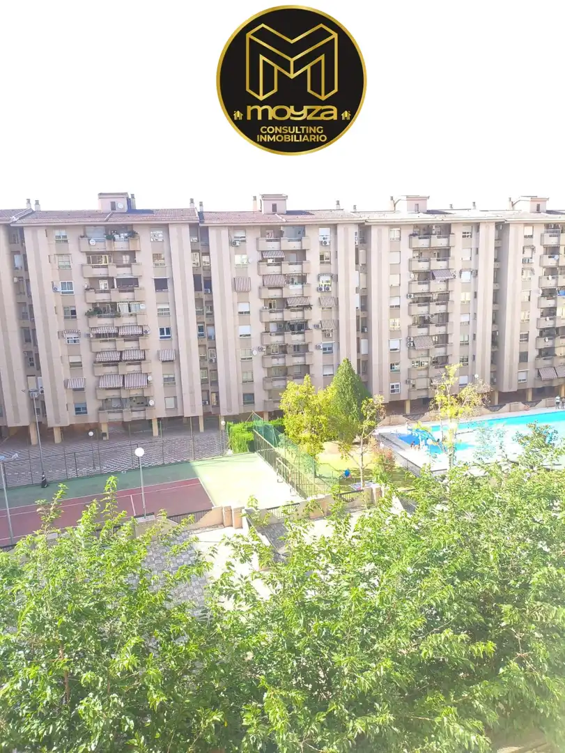 Flat with lift to rent in Belén - San Roque