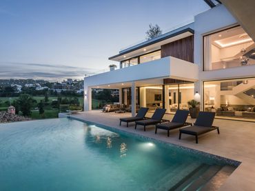 Haus mit Pool zum Verkauf in Marbella Centro