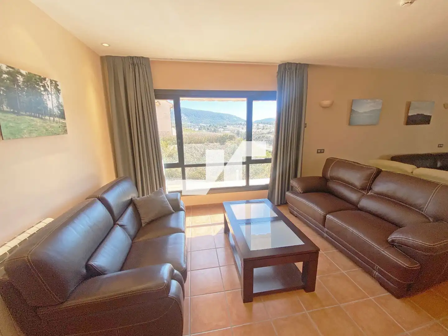 Sala de estar de Edificio en venta en Orea