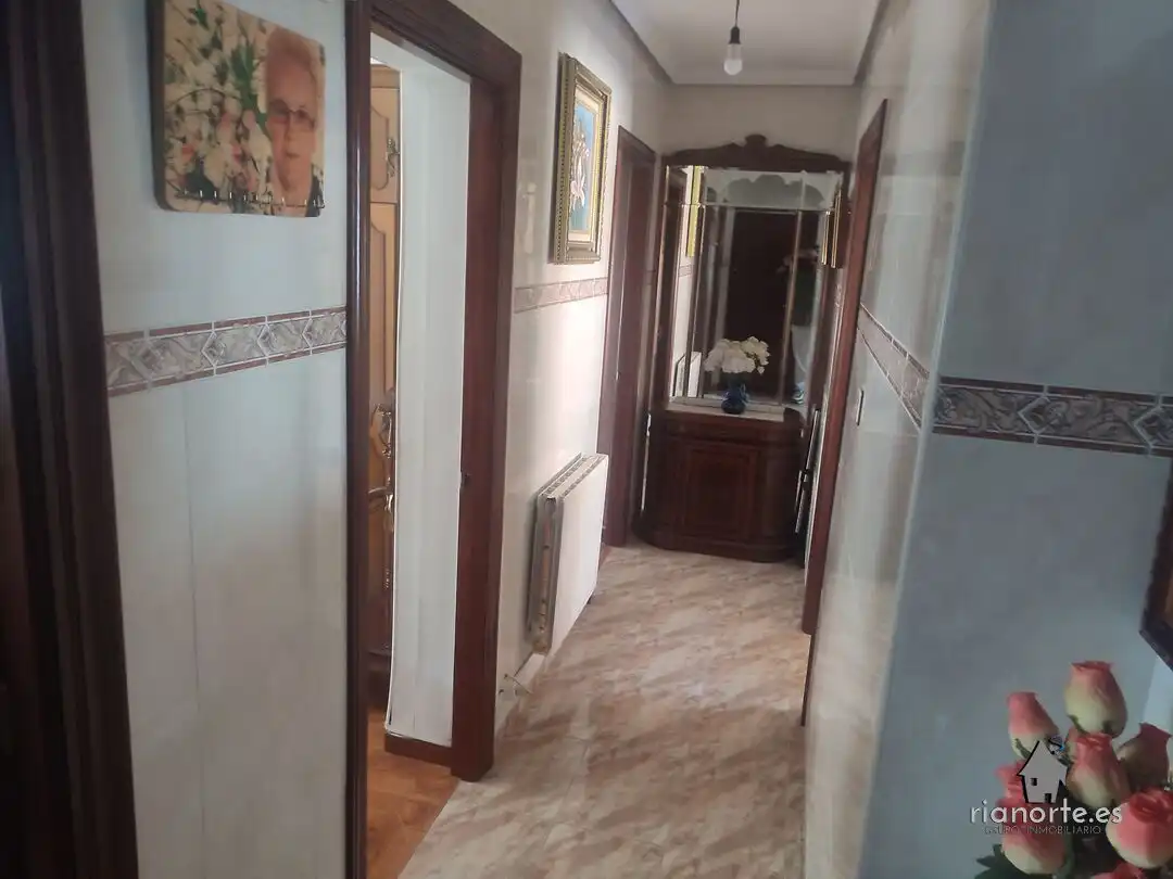 Piso de alquiler en Barrio Viviendas Proteg Tuill, La Felguera