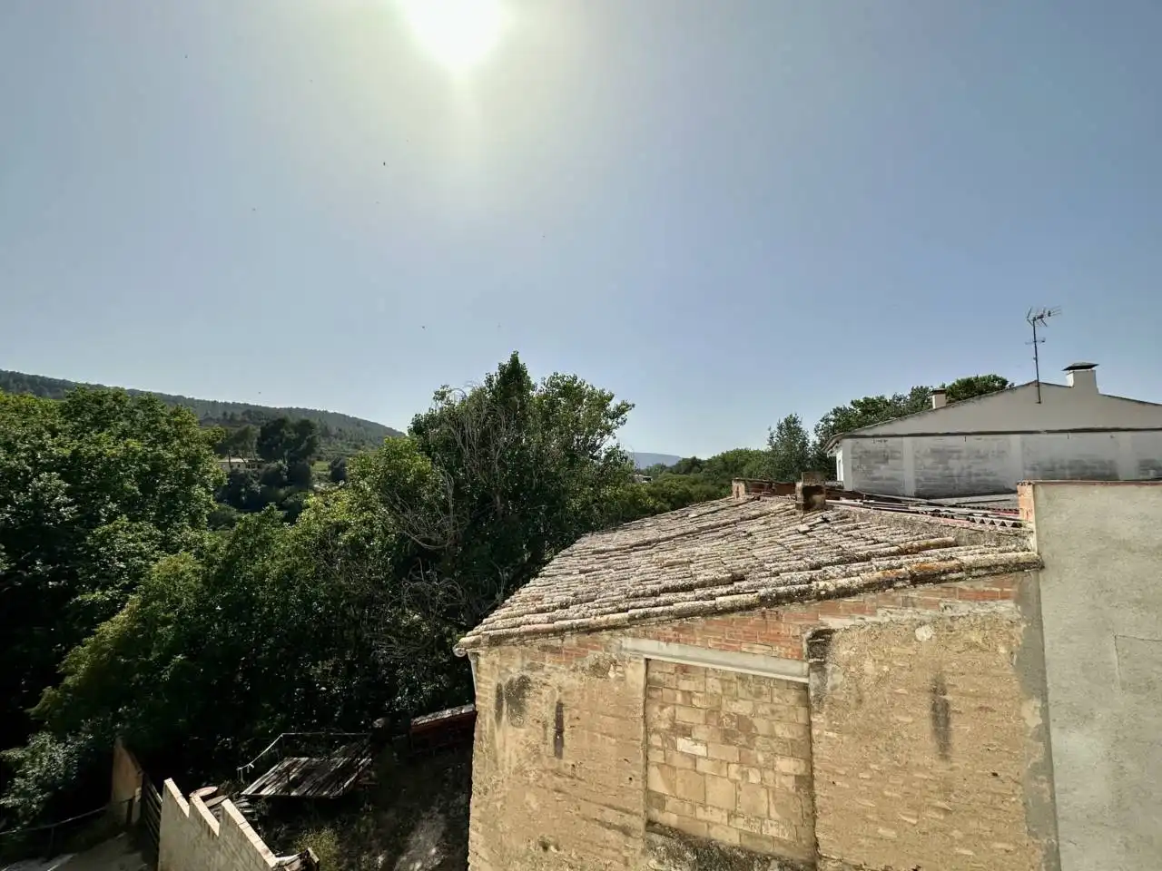 Vista exterior de Casa o xalet en venda en Torrelavit