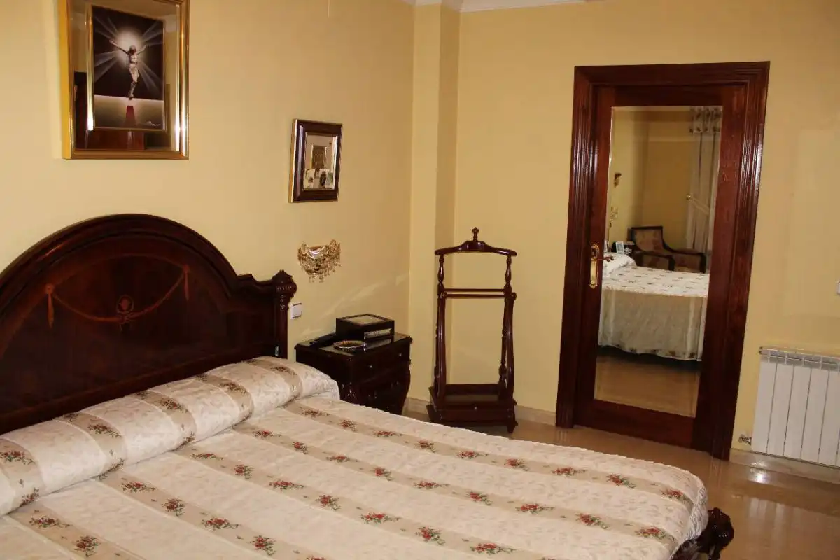 Bedroom of Detached homes for sale in Ciudad Real  with Air Conditioner, Heating and Terrace