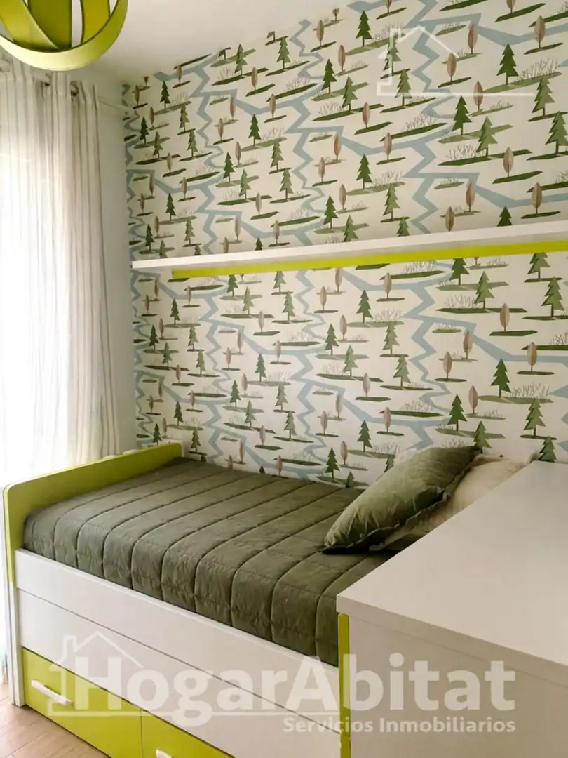 Bedroom of Flat for sale in Torrent  with Air Conditioner, Heating and Private garden