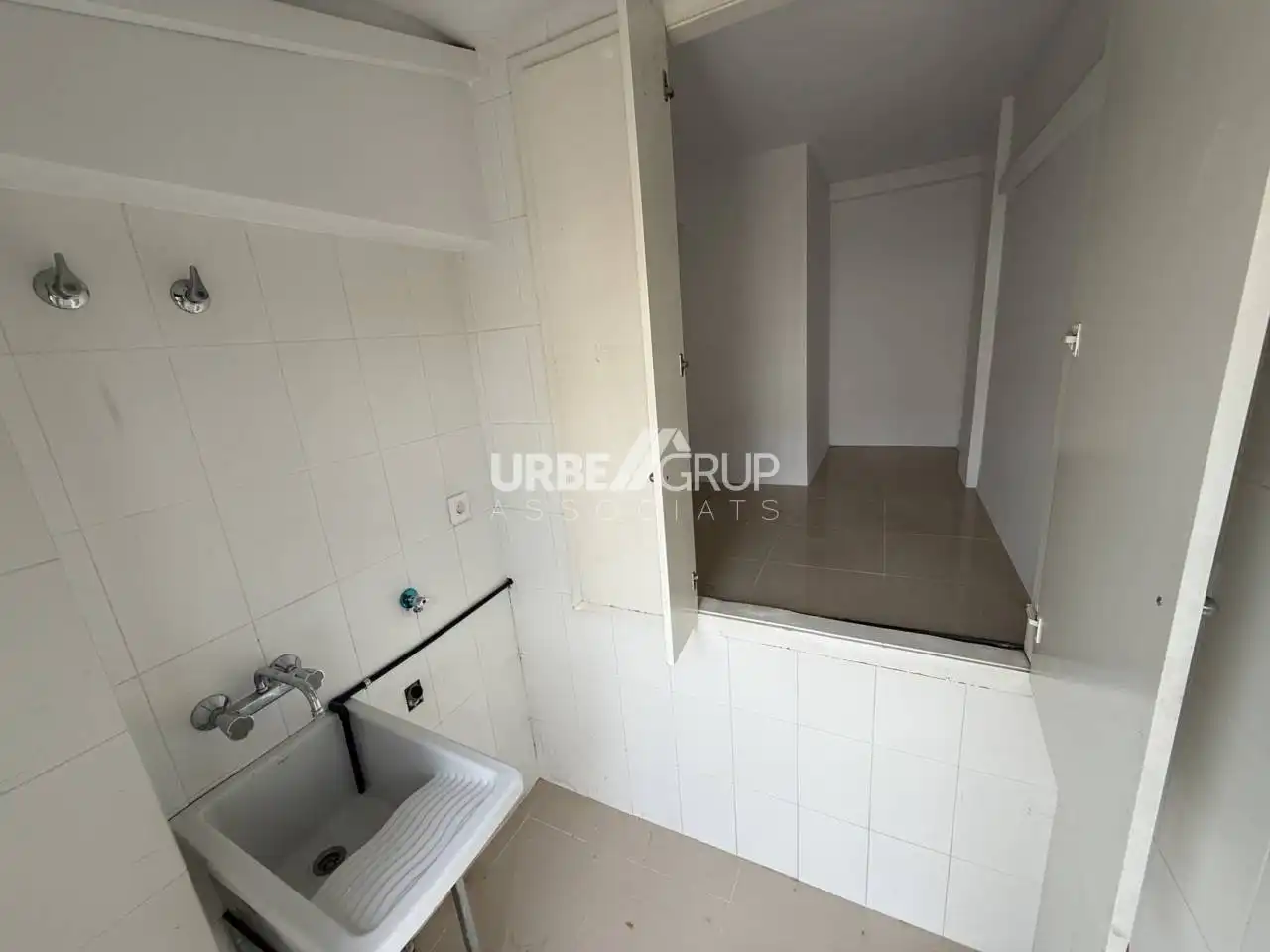 Habitación de Dúplex de alquiler en Terrassa con Aire acondicionado, Calefacción y Terraza