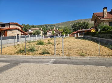 Terreno residenziale in vendita a Calle Guadarrama 13
