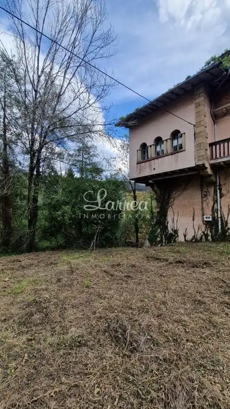 Casa o chalet en venta en Artea con Calefacción, Jardín privado y Trastero